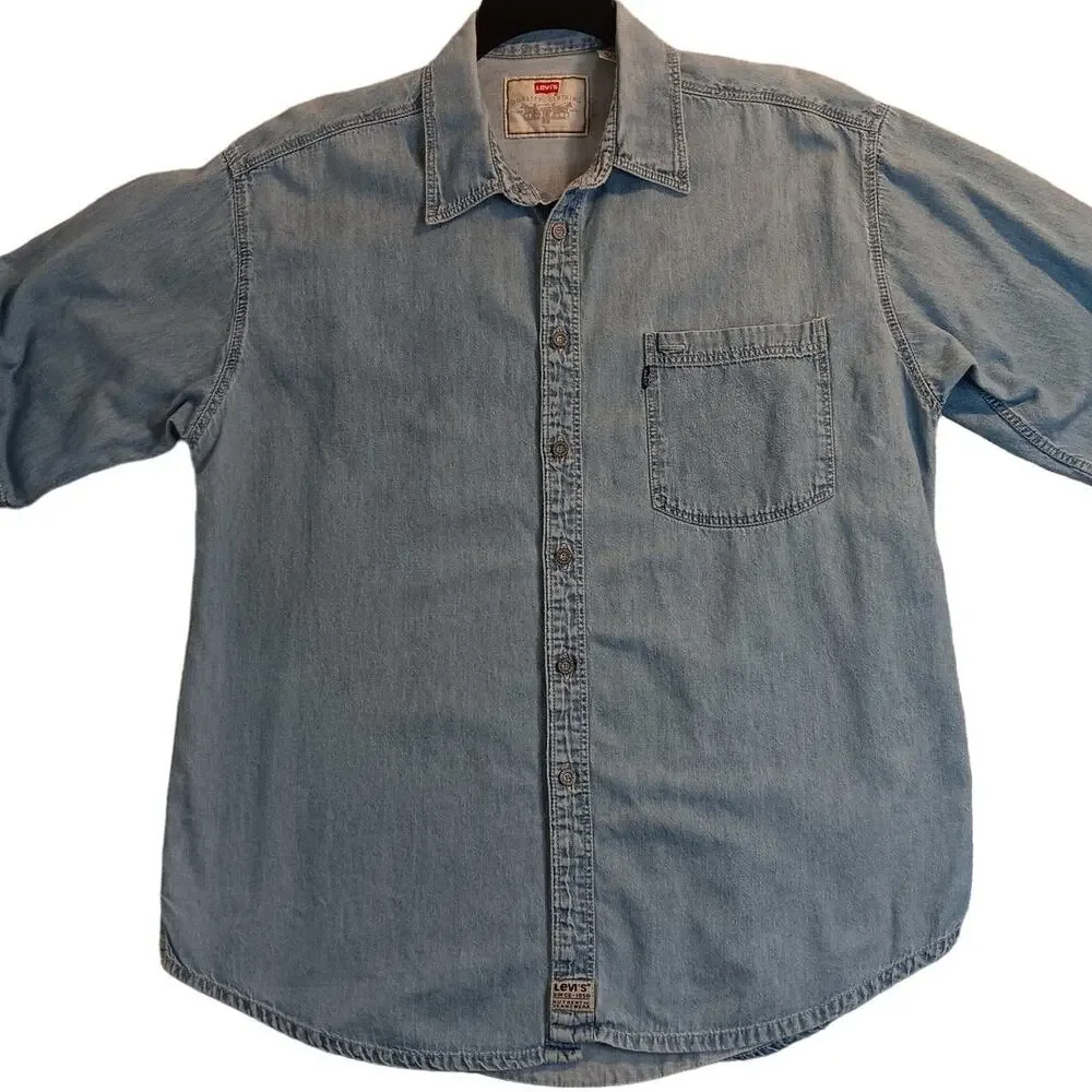 Levi's Vintage Denim Blue Tag‎ Shirt Men L Light Wash Stressed Short Sleeve Fade